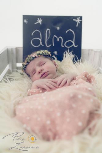 030-Newborn-Alma